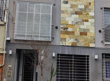 PH de 2 ambientes, Villa Urquiza · Alquiler o Venta Departamento de 2 Ambientes con Balcon y Terraza
