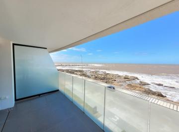 Foto1 · Apartamento a Estrenar en Venta, Primera Fila Playa Brava - Punta del Este.