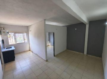 PH Alquiler de 2 ambientes · PH de 2 Ambientes en Sarandí