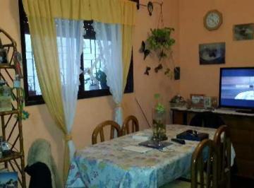 PH de 4 ambientes, Tres de Febrero · Departamento Tipo Casa 4 Ambientes 2 Baños Patio Terraza - Sin Expensas