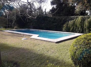 Casa · 194m² · 6 Ambientes · 2 Cocheras · Venta Casa de 290 m² Robles del Monarca Lote Central de 802 m²