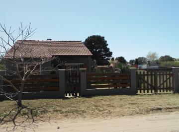 Casa de 3 ambientes, Santa Teresita · Casa Sola en El Lote