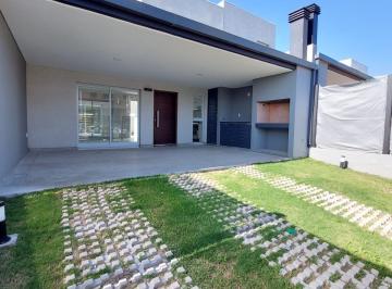 Casa de 3 ambientes, Córdoba · Tres Duplex en Venta en Casa Mirador – Construccion Steel Framing