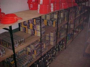 Bodega-Galpón , Liniers · # Mira Esto # Deposito # Mixtura 2 # 700 M&sup2;c # 8,66 X 43 m