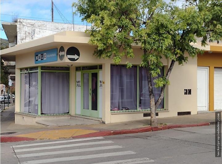 Local comercial · 149m² · 3 Ambientes