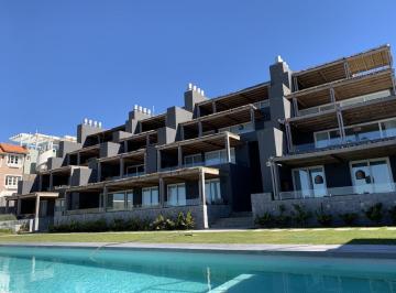 Departamento · 90m² · 4 Ambientes · 1 Cochera · 4 Ambientes C/ Dependencia - Palcos de Montoya - Punta del Este