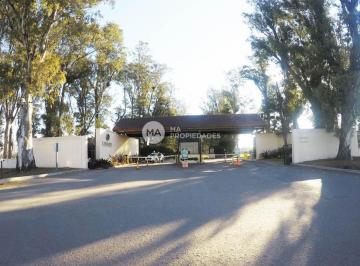 Terreno · 2400m² · Kentucky Club de Campo - Lote en Venta