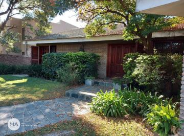 Casa · 395m² · 7 Ambientes · 1 Cochera · Venta Casa 5 Dorm., Jardín, Piscina - Fisherton, Rosario | Venta