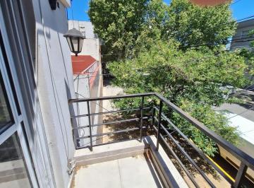 PH · 38m² · 2 Ambientes · PH 2 Amb en Versalles con Balcón, Patio y Terraza Sin Exp.