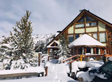 Hotel · 500m² · 10 Ambientes · 5 Cocheras · Hotel en Caviahue