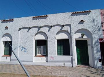 Edificio · 150m² · 3 Ambientes · 3 Cocheras · Edificio Comercial en Adrogué Ideal Inversionistas