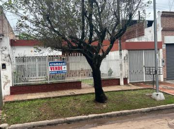 Casa · 130m² · 4 Ambientes · Casa en Venta