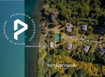 Casa · 85m² · 3 Ambientes · 1 Cochera · Venta Casa Costa de Lago de 80 m² Sobre Terreno de 500 m², Villa La Angostura