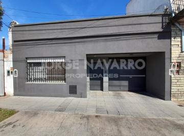 Casa · 378m² · 5 Ambientes · 2 Cocheras · Amplia Casa - Villa Ballester