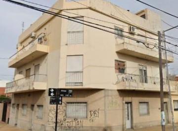 Departamento de 3 ambientes, General San Martín · Depto. 3 Amb. a 200 m Av Triunvirato