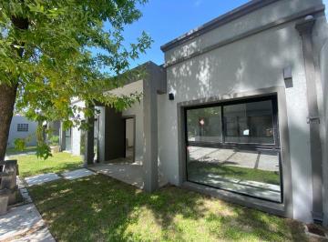 Departamento · 76m² · 2 Dormitorios · 2 Cocheras · PH en Venta en Madreselvas Esquina Ruta 8 - Condominio