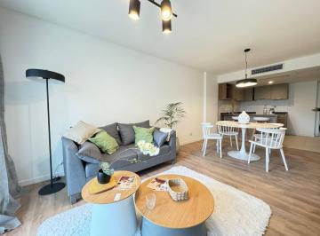 Departamento · 85m² · 3 Ambientes · Venta Departamento de Dos Dorm. con Balcón y Amenities. Opcion Cochera. Rosario, Lourdes