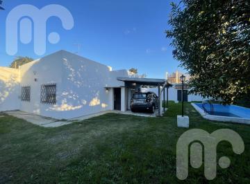 Casa · 86m² · 3 Ambientes · 1 Cochera · Casa en Venta Gonnet