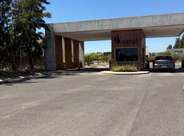 Terreno , Tigre · Lote en Venta Al Río en El Exclusivo Barrio Náutico Canal. Vivi El Rio y La Natulareza.