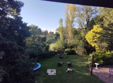 Casa · 500m² · 5 Ambientes · Casa - Los Lagartos - Apto Crédito
