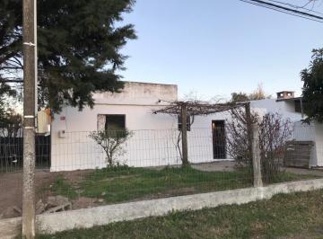 Casa · 66m² · 3 Ambientes · Alquiler de Casa en Durazno 2 Dorm., Cerca de Ruta 5