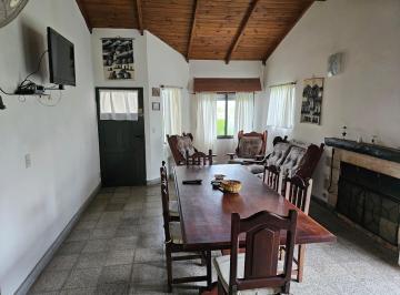 Casa de 4 ambientes, Mar Chiquita · Casa en Balneario Mar de Cobo en Venta con Permuta.