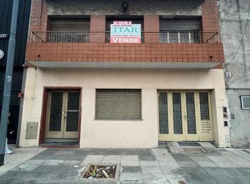 PH de 4 ambientes, Villa Soldati · PH Al Frente de 4 Ambientes con Patio y Terraza