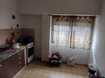 Departamento · 70m² · 3 Ambientes · Depto 3 Amb, 1er Piso, Frente, Balcon Tipo Patio Amplio