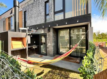Casa · 132m² · 4 Ambientes · Venta de Casa en Sunny - Lote B 72d, Tigre