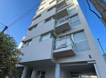 Departamento · 70m² · 3 Ambientes · 1 Cochera · Semipiso 3 Ambientes en Rawson E H. Yrigoyen