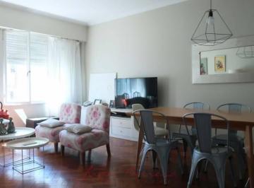 Departamento · 83m² · 4 Ambientes · Excelente Departamento Tres Dorm., con Lavadero, Al Frente Luminoso, San Nicolas