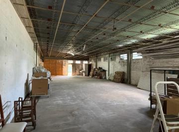 Local comercial , Escobar · Galpón en Venta, Garín Centro. 300 m²