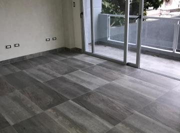 LIVING COMEDOR · Dto. 3 Amb. en Venta. con Balcon Al Contrafrente y con Cochera.