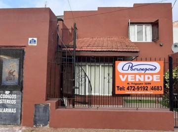 Casa · 90m² · 3 Ambientes · 1 Cochera · Casa de 3 Ambientes en La Pampa y Gascon