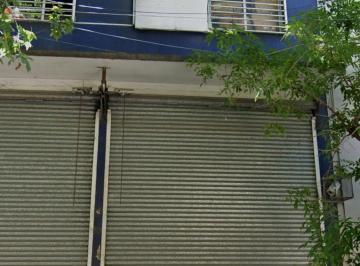 Local comercial , Flores · Galpon Local