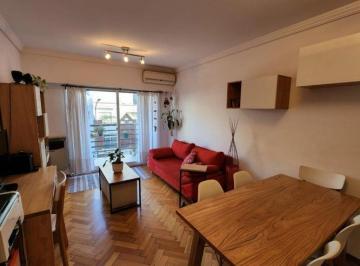 Departamento · 40m² · 2 Ambientes · Alquiler Temporario Excelente 2 Amb. Muy Luminoso Al Frente