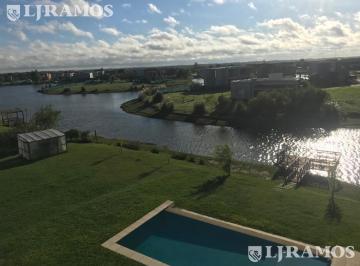 Casa · 801m² · 9 Ambientes · 2 Cocheras · Casa en Venta a Laguna Central Canton Norte 370.000 Pg Pile Sauna