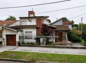 Casa · 193m² · 6 Ambientes · 3 Cocheras · Casa en Venta en Haedo