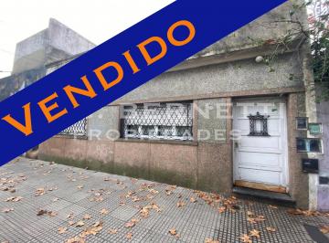 Casa de 5 ambientes, Villa Pueyrredón · Casa Ideal 2 Familias - 2 PH de 3 Ambientes en Lote Propio