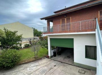 Casa · 500m² · Ramos Mejia - Venta - Edificio Industrial con Amplia Vivienda de Categoria