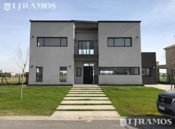 01 - FACHADA PRINCIPAL · Casa en El Canton - Norte