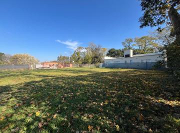 Terreno · 725m² · Terreno en Lobos