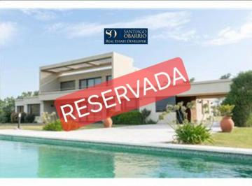 Casa · 305m² · 5 Ambientes · Casa en Venta Benquerencia Farm Club