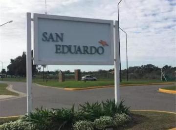 Terreno · 550m² · Rbs. Divino Lote Perimetral en Barrio San Eduardo, Pilar del Este.