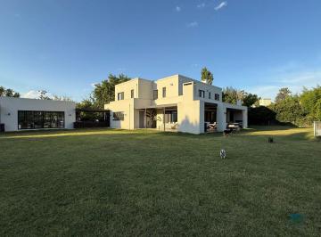 Casa de 10 ambientes, Pilar · Altos del Pilar Venta 8 Amb Ulrich Propiedades