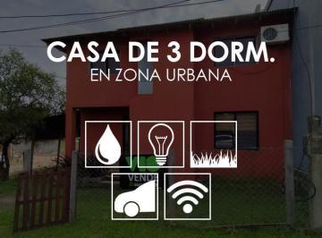 Casa · 90m² · 5 Ambientes · 1 Cochera · Casa en Colón