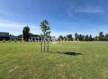 Terreno · 1260m² · Lote en Venta Barrio Terravista