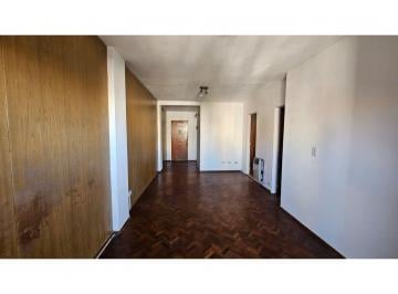Departamento · 70m² · 5 Ambientes · Juan Manuel de Rosas 1559