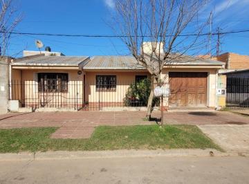C21-033-91878_2 · Casa en Venta Santo Tomé - 3 Dorm. - Apta Credito