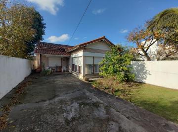 Casa de 3 ambientes, Miramar · Casa